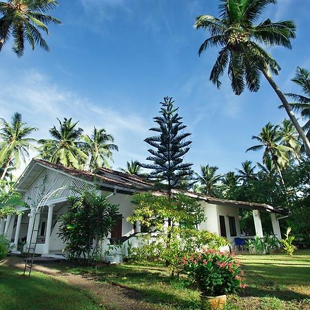 Sonri Villa Sea View Unawatuna Buitenkant foto