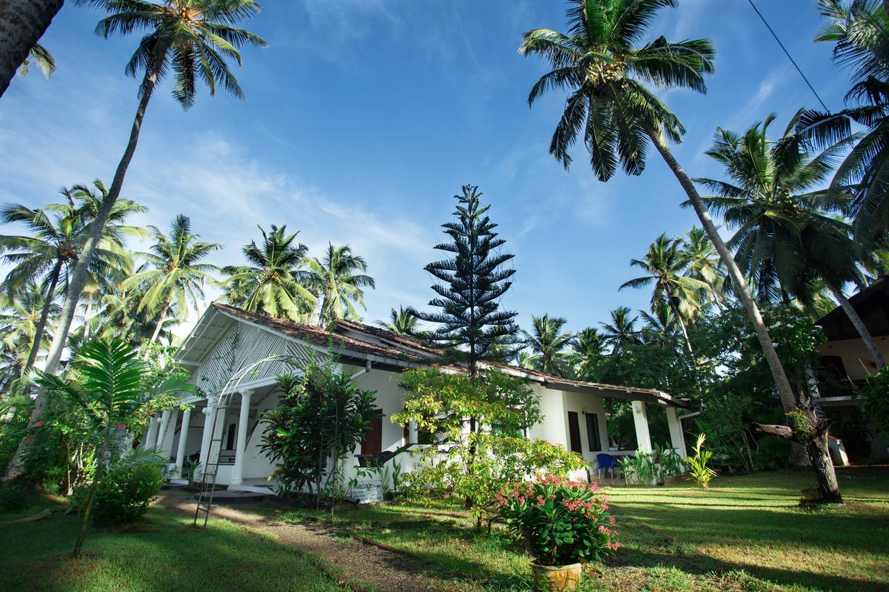 Sonri Villa Sea View Unawatuna Buitenkant foto