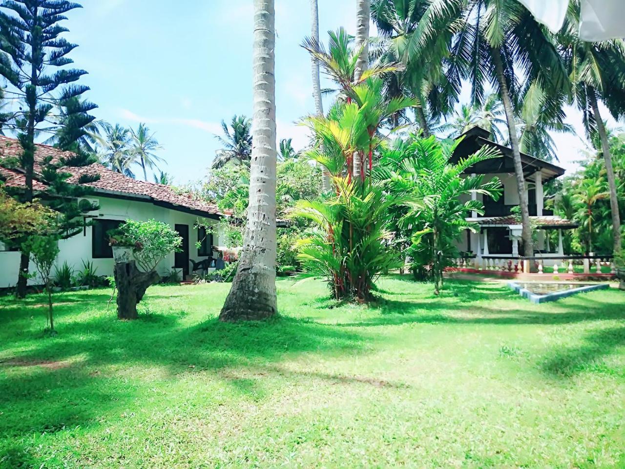 Sonri Villa Sea View Unawatuna Buitenkant foto