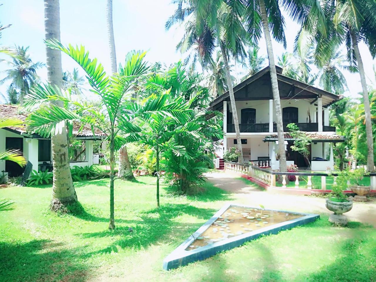 Sonri Villa Sea View Unawatuna Buitenkant foto
