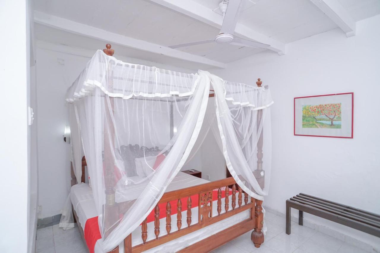 Sonri Villa Sea View Unawatuna Buitenkant foto