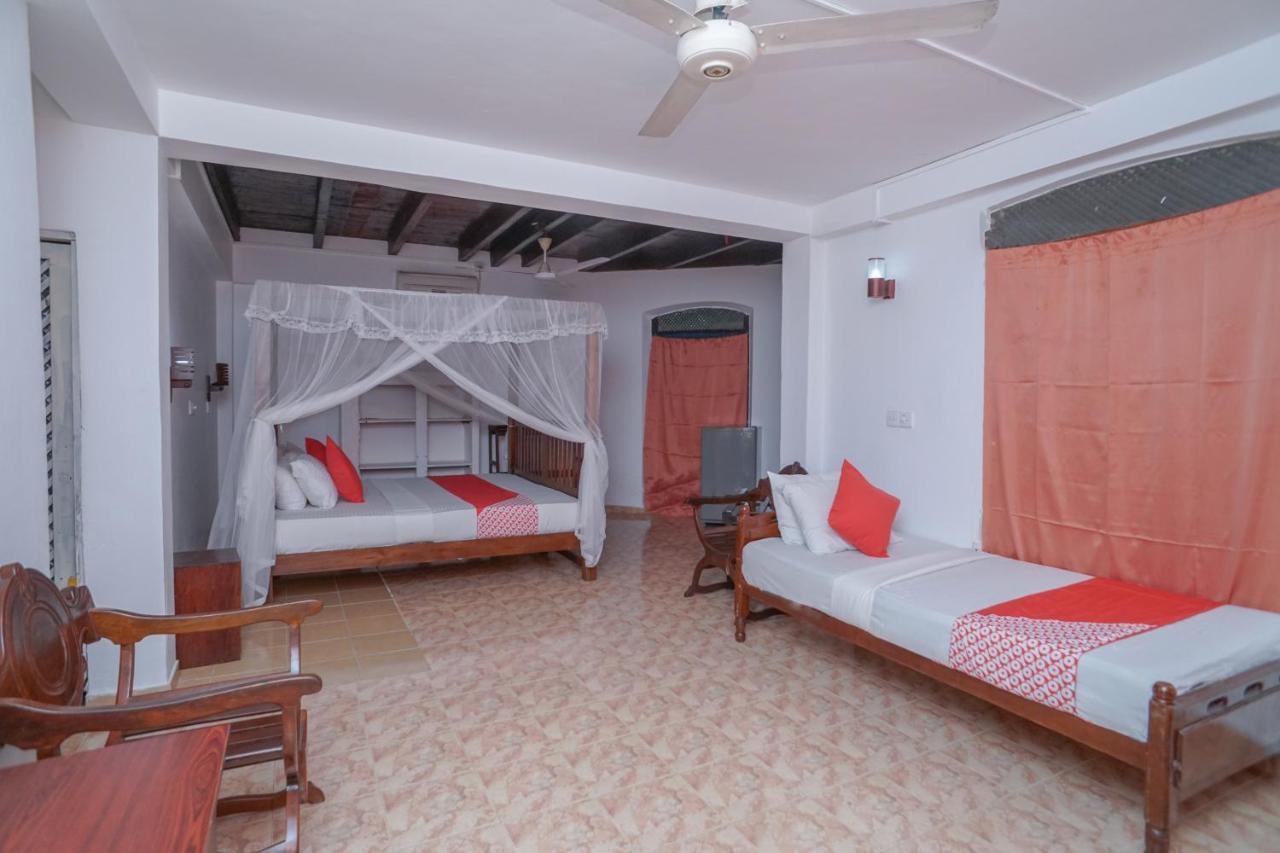 Sonri Villa Sea View Unawatuna Buitenkant foto