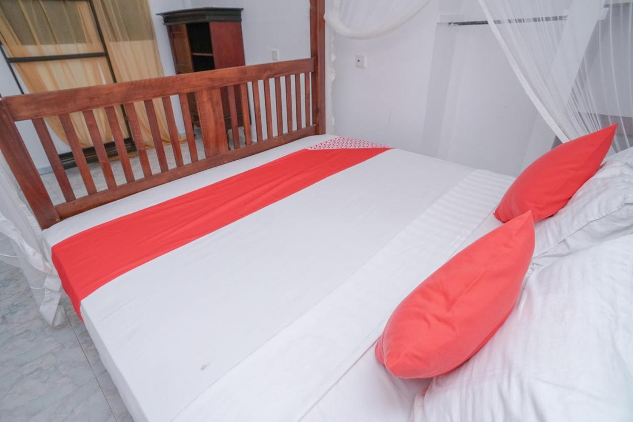 Sonri Villa Sea View Unawatuna Buitenkant foto